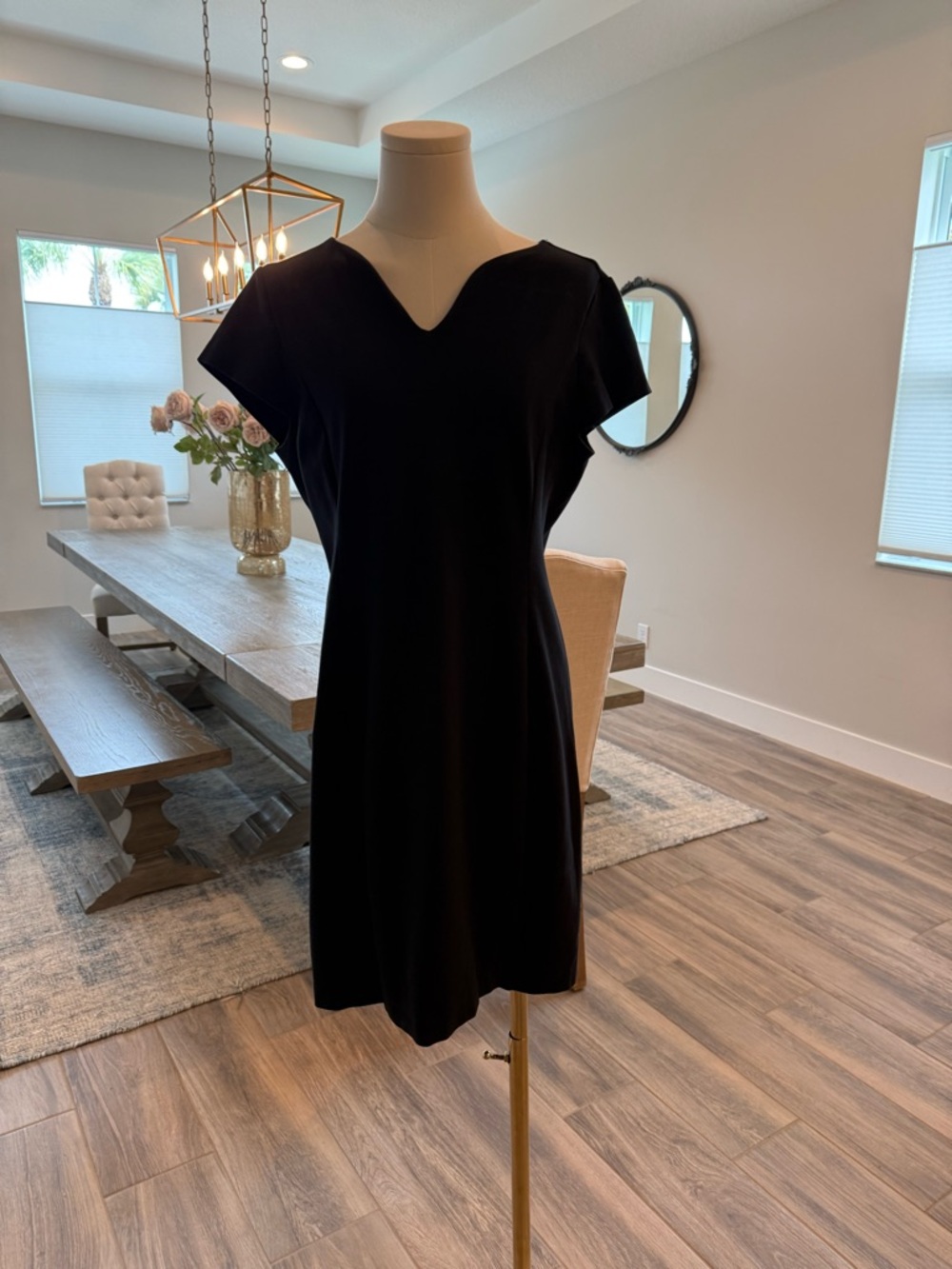 Ann Taylor Black V-Notch Short Dress in Ponte Material (great fit!)